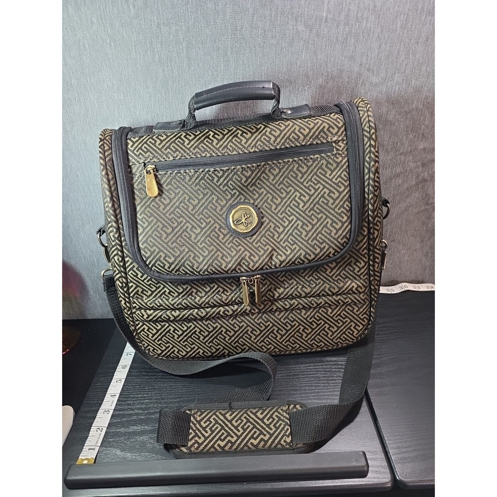Liz claiborne overnight‎ travel bag